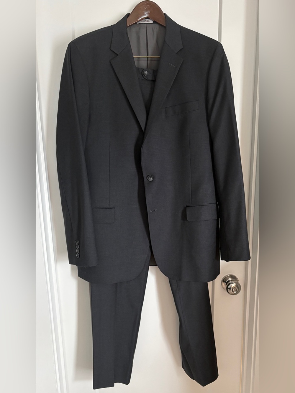 Hickey Freeman Men's Classic Wool Two-Piece Suit - Charcoal Wool (100%)